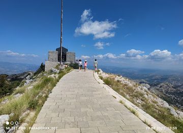 montenegro/lake-skadar/landmark/ii