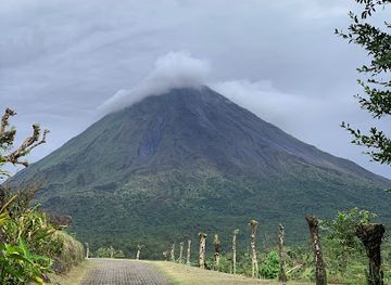 costa-rica/arenal-volcano-area/landmark/arenal-volcano-vista-point