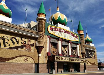 south-dakota/mitchell/landmark/mitchell-convention-visitors-bureau