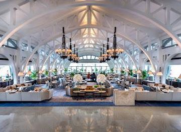 singapore/bugis/landmark/the-clifford-pier