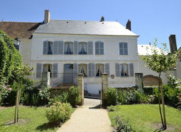 france/centre-val-de-loire/landmark/the-house-of-colette