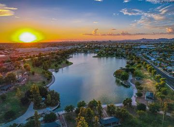 arizona/tempe/landmark/kiwanis-lake