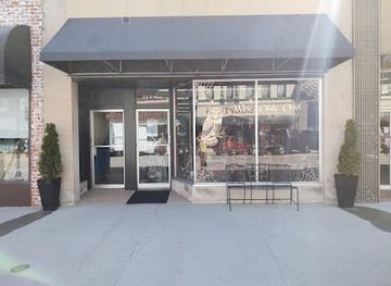 nebraska/fremont/landmark/wise-olde-owl