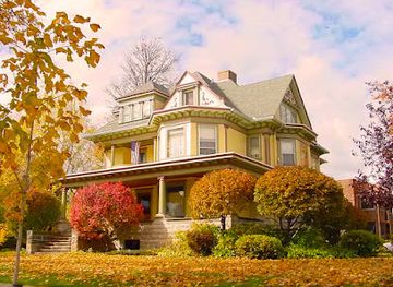 iowa/waterloo/landmark/the-weis-mansion-b-b