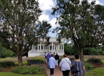 texas/south-texas/landmark/sebastopol-house-historic-site