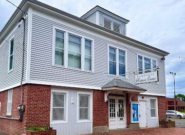 connecticut/hartford-county/landmark/plainville-historic-center