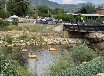 colorado/steamboat-springs/landmark/black-sulphur-spring