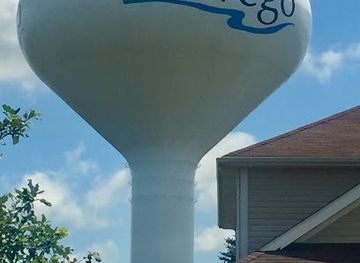illinois/aurora/landmark/oswego-il-water-tower