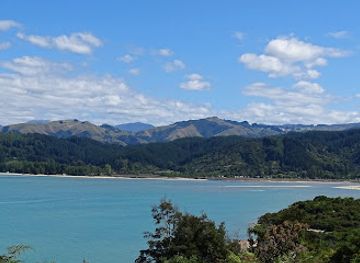 new-zealand/tasman/landmark/tinline-bay