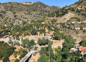 cyprus/cedar-valley/landmark/monastery-of-saint-john-lampadistes