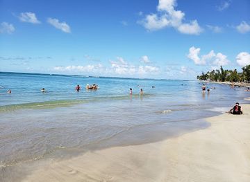 puerto-rico/luquillo/landmark/playa-de-luquillo