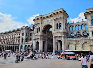 italy/milan/landmark/galleria-vittorio-emanuele-ii