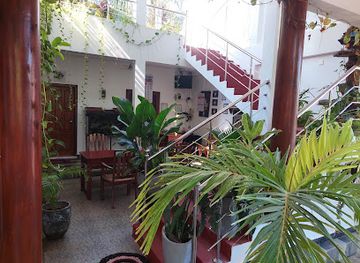 sri-lanka/trincomalee/landmark/surf-reef-dive-beach-palace