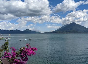 guatemala/lake-atitlan/landmark/reserva-de-uso-multiple-la-cuenca-del-lago-de-atitlan