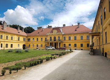 hungary/somogy/landmark/somogyvari-gyogypedagogiai-intezmeny-es-altalanos-iskola-volt-szechenyi-kastely