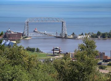 minnesota/duluth/landmark/skyline-scenic-overlook