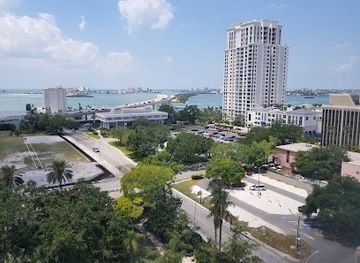 florida/clearwater/landmark/the-fort-harrison-religious-retreat