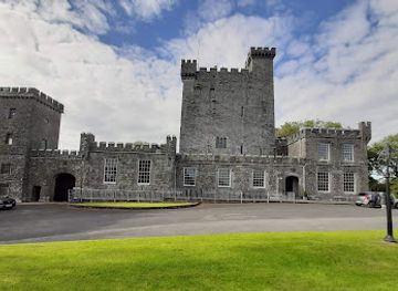 ireland/county-clare/landmark/knappogue-castle