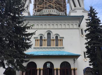 ukraine/chernivtsi/central-square/landmark/svyato-mykolayivskyy-sobor-upc