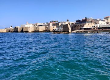 israel/acre/landmark/queen-cruises-malkat-akko-acre