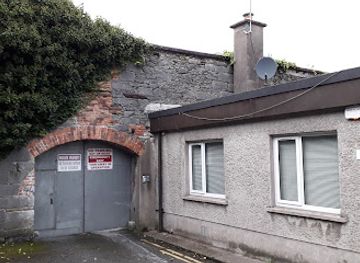 ireland/county-cork/landmark/original-walls-of-saint-mary-of-the-isle