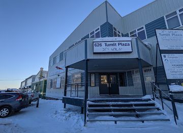 canada/iqaluit/landmark/carvings-nunavut-inc