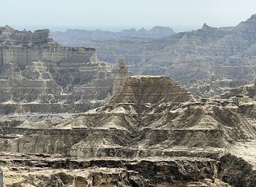 pakistan/makran-coast/landmark/buzzi-top-makran-costal-highway