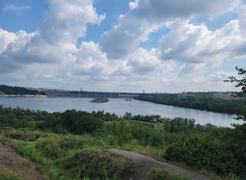 ukraine/zaporizhzhia-region/landmark/zaporozka-sich-istoryko-kulturnyy-kompleks