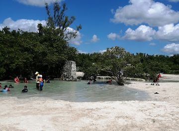mexico/playa-del-carmen/punta-esmeralda/landmark/playa-punta-esmeralda