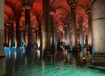 turkiye/istanbul/landmark/cistern-of-theodosius