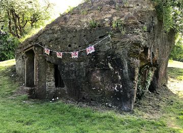 united-kingdom/cheshire/landmark/goddess-minerva-s-shrine