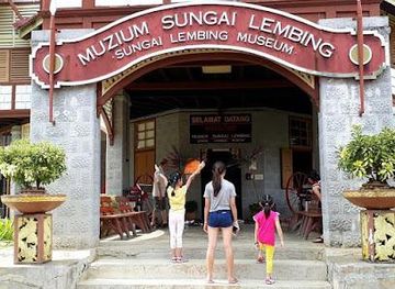 malaysia/kuantan/landmark/sungai-lembing-welcome-arch