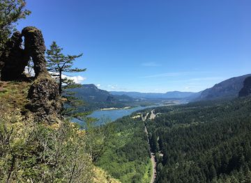 oregon/cascade-mountains/landmark/ainsworth-state-park