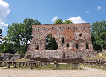 estonia/viljandi/landmark/viljandi-lossimaed