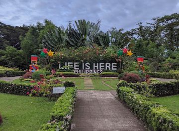 philippines/davao-city/poblacion-district/landmark/botanical-garden