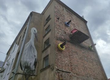 lithuania/kaunas/landmark/yard-gallery