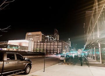 nebraska/omaha/downtown-omaha/landmark/the-capitol-district