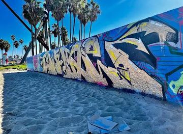 california/hollywood/landmark/venice-public-art-walls