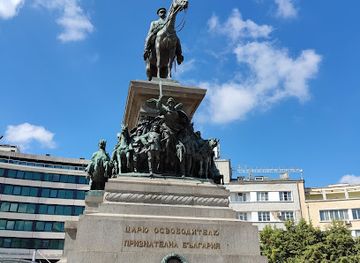 bulgaria/southwest-bulgaria/landmark/monument-to-the-tsar-liberator