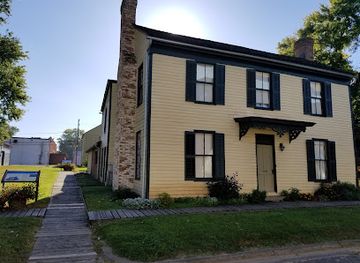 west-virginia/metro-valley/landmark/madie-carroll-house-and-historic-marker