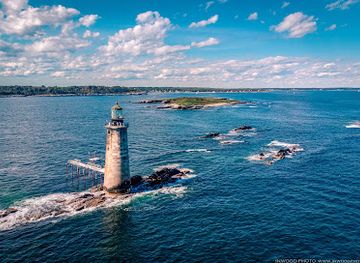 maine/south-portland/landmark/ram-island-ledge-light-station