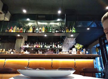 ukraine/mariupol/landmark/7-goats