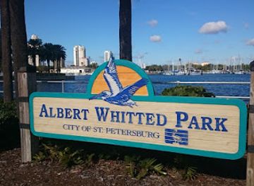 florida/st-petersburg/landmark/memorial-to-st-petersburg-s-fallen-officers