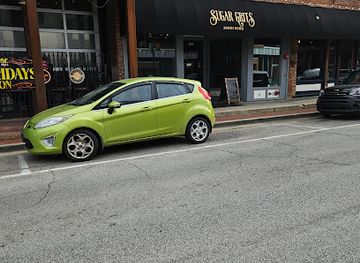 arkansas/jonesboro/landmark/sugar-grits-benyays