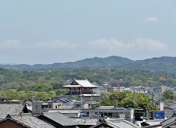 Suzakumon Gate