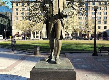 kansas/lawrence/landmark/john-singleton-copley-statue