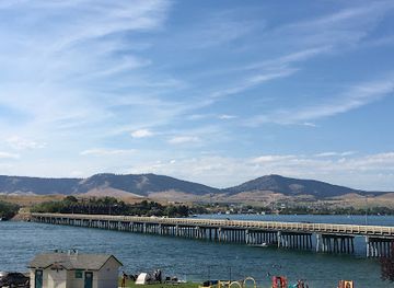 montana/polson/landmark/cove-deli-pizza