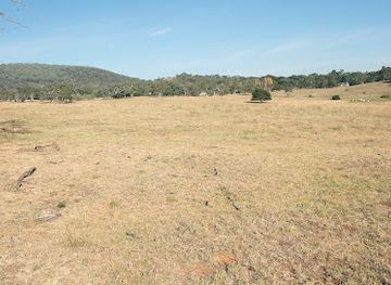 australia/canberra/landmark/mugga-mugga