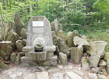 czechia/jeseniky/landmark/pramen-skalka