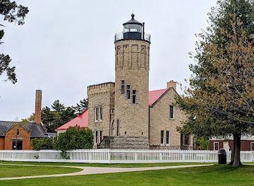 michigan/mackinac-island/landmark/colonial-michilimackinac